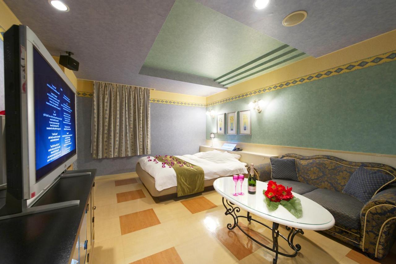 Hotel Park Inn (Adults Only) Higashimatsuyama ภายนอก รูปภาพ